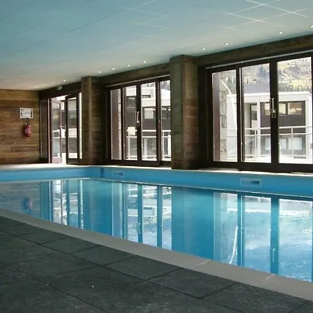 Pied Des Pistes, Piscine, Jacuzzi * Arâches